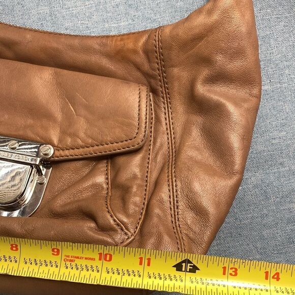 Michael Kors tan leather hobo shoulder bag - Picture 12 of 14